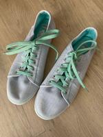 Vans 41 Turnschuhe Retro Schuhe Sommer Flieder Marburg - Wehrda Vorschau
