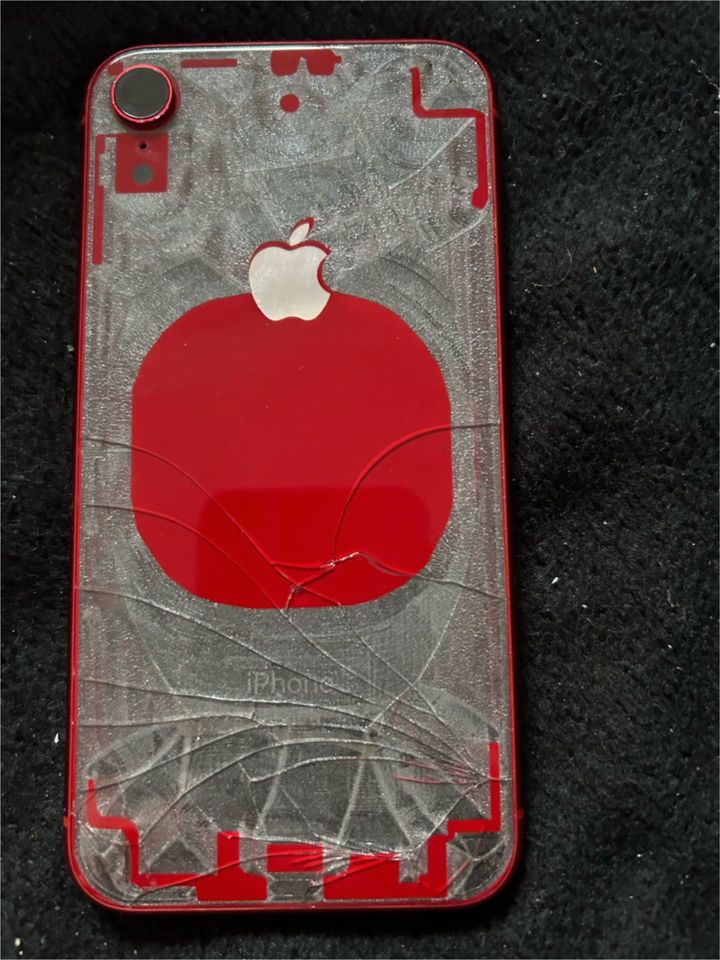 iPhone Reparatur des Backcover- Glases mit innovativer, moderner Lasertechnik in Lindlar