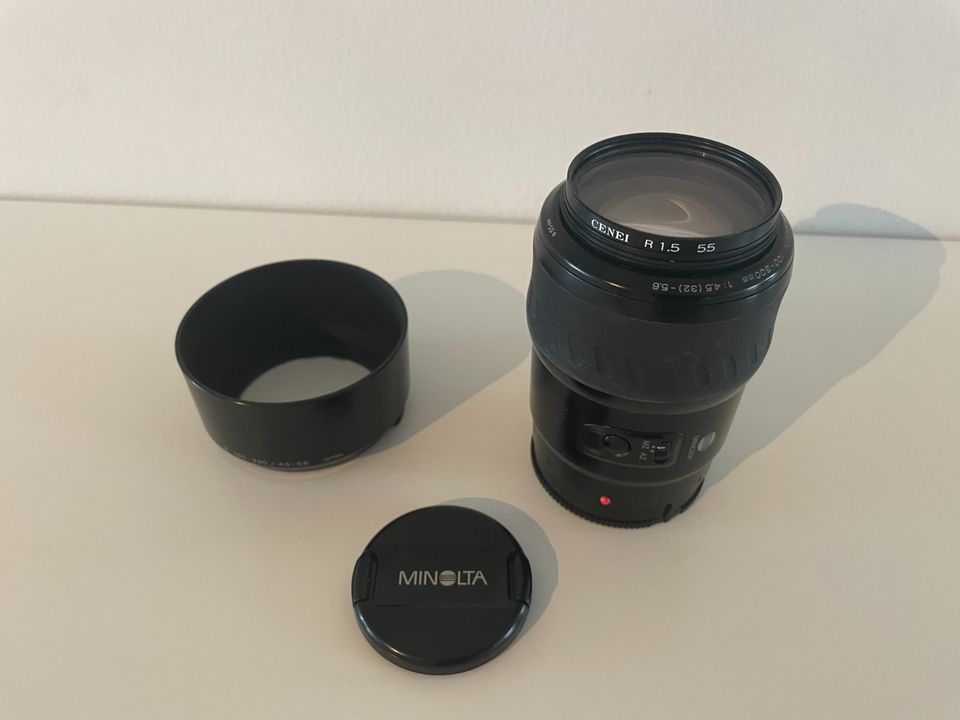 Minolta Zoomobjektiv AF 100-300 in München