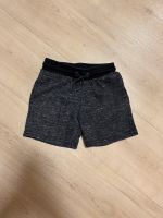 H&M Hose Short Sweat kurz Schwarz Gr. 98 meliert Jogger Nürnberg (Mittelfr) - Aussenstadt-Sued Vorschau