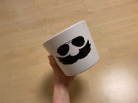 Funny Pot Blumentopf mit Bart & Brillen Geschenk für Männer Sachsen - Plauen Vorschau