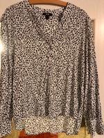 Animal Print Bluse schwarz/weiß neuwertig Bayern - Marktheidenfeld Vorschau