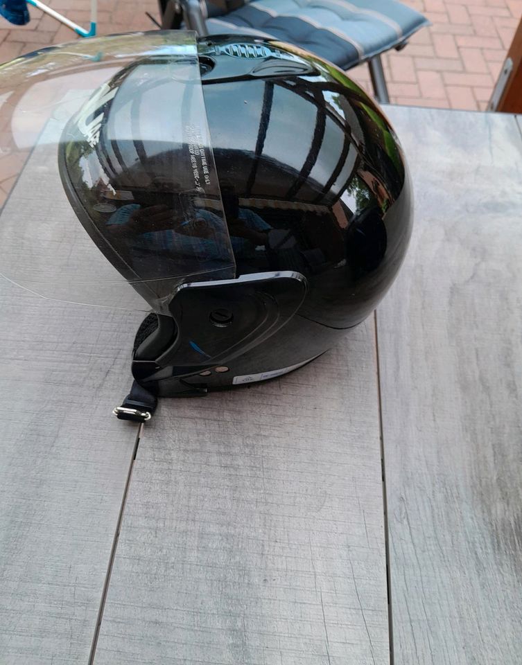 Motorrad Helme in Barßel
