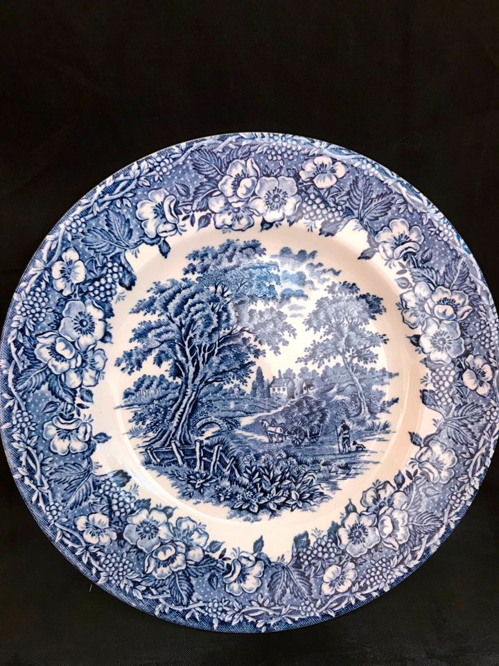 Staffordshire English Ironstone Tableware Ltd. echte Handgravur in Nürnberg (Mittelfr)