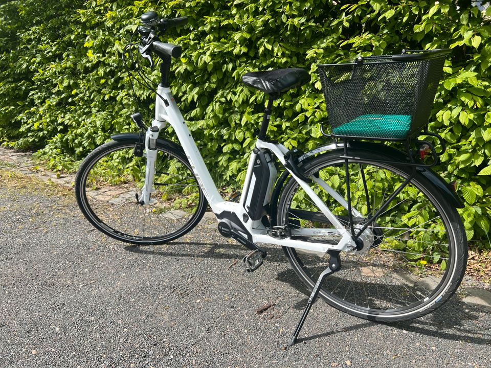 Cube-Town Hybrid ONE 500 Trapez Damen E-Bike, Modelljahr 2018 in Leipzig