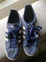 Adidas Turnschuhe Gr 40 Sachsen - Coswig Vorschau