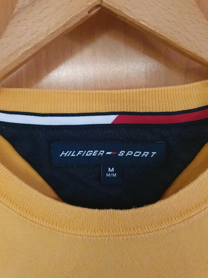 Tommy Hilfiger Achselshirt Trägerhemd Gr. M in Undenheim