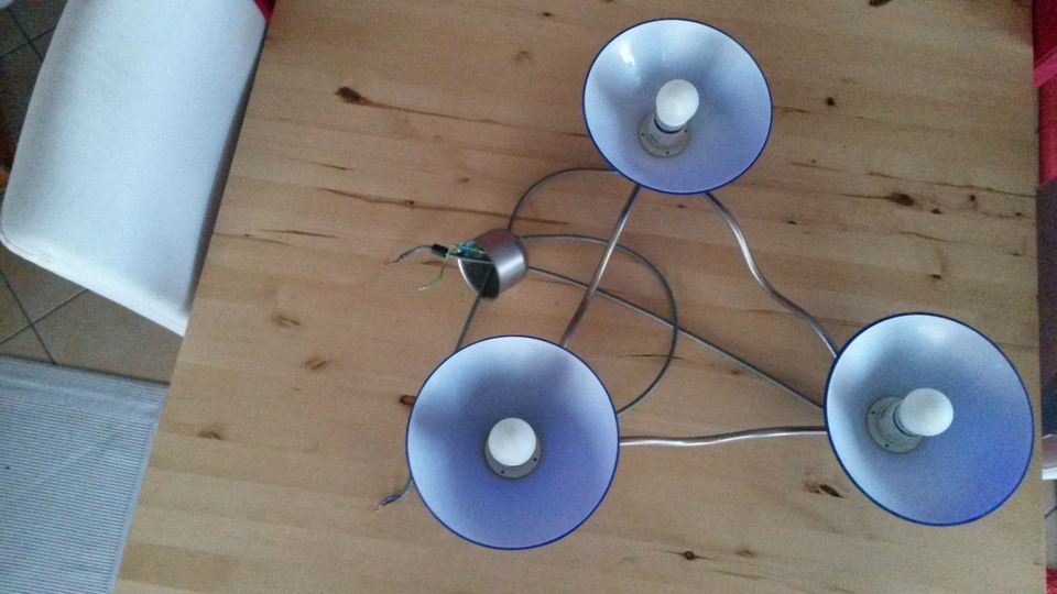 Blaueglas Lampe für uber einen Tisch Deckenlampe sehr guter Zusta in Meine
