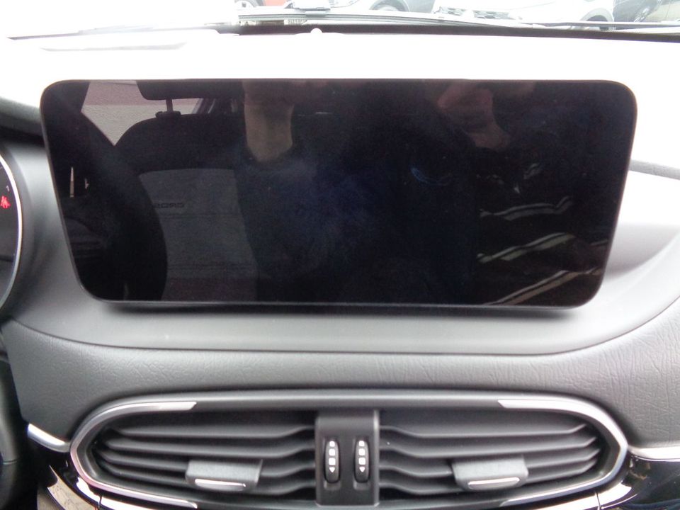 Fiat Tipo Hatchback Cross 1.5 GSE Hybrid *LED Kamera* in Straubing
