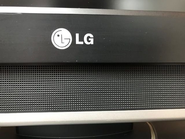 Plasma TV Fernseher 32" Zoll von LG mit DVB-C Receiver in Ludwigsburg