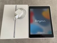 iPad 6. Generation mit Ladekabel Nordrhein-Westfalen - Erftstadt Vorschau