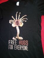 T Shirt Neu Alien Reihe free hugs for everyone schwarz S Nordrhein-Westfalen - Bünde Vorschau