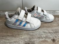 Adidas Schuhe Mädchen 25 Sachsen-Anhalt - Kalbe (Milde) Vorschau