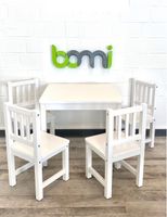 BOMI Kindersitzgruppe in Weiß mit 4 Stühle Kindermöbel Niedersachsen - Schapen Vorschau