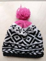 GAP Pudelmütze weiß schwarz pink Wintermütze Inka Strickmütze Mecklenburg-Vorpommern - Wismar Vorschau