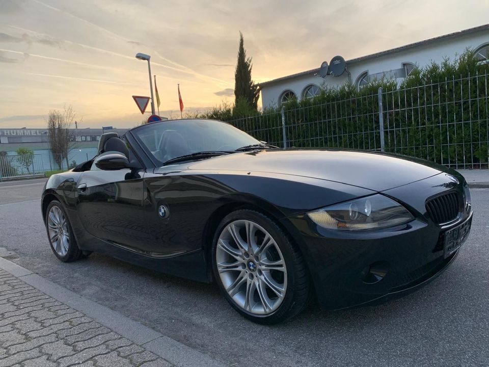 BMW Z4 Roadster ,6 Zylinder,1 Hand,Neue Bremsen in Speyer