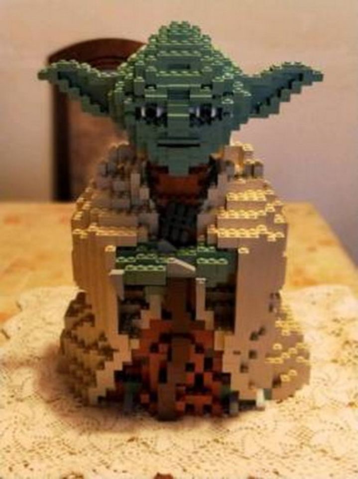 LEGO Star Wars Yoda Jedi Master Artikel 7194 vollständig wie neu in Hamburg