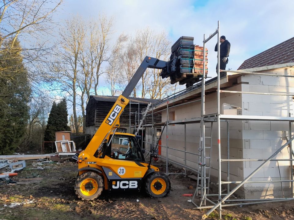 Vermiete Jcb 514-40 Teleskoplader Manitou Radlader in Wesenberg