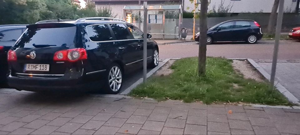 Hallo ich verkaufe passat 3C b6 higline 2.0 tdi 140 ps in Regensburg