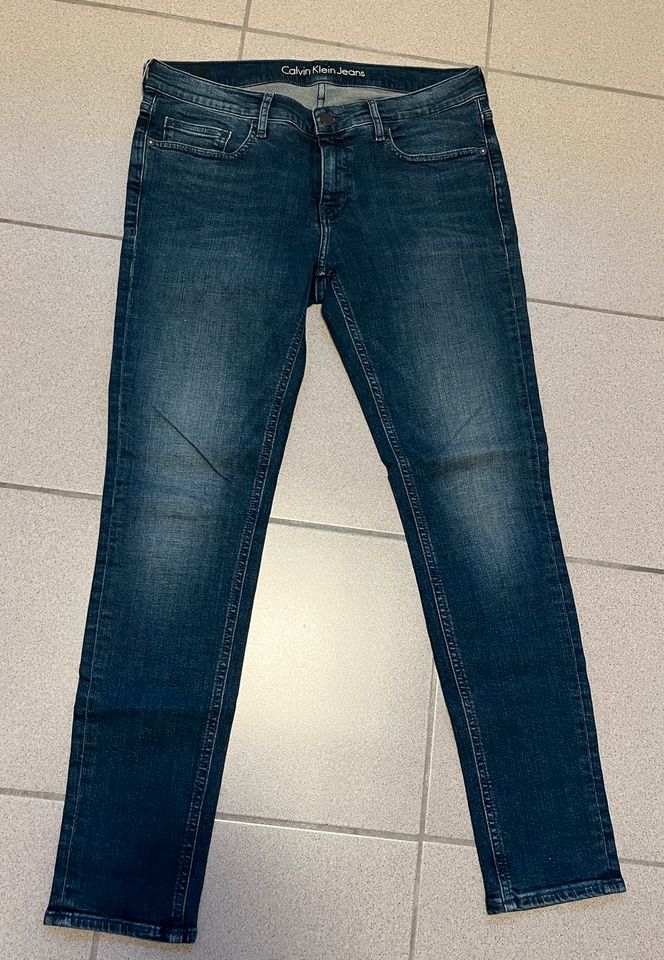 Jeans Calvin Klein wie neu Hose Damen W31 L30 Gr 40/42 in Neuss