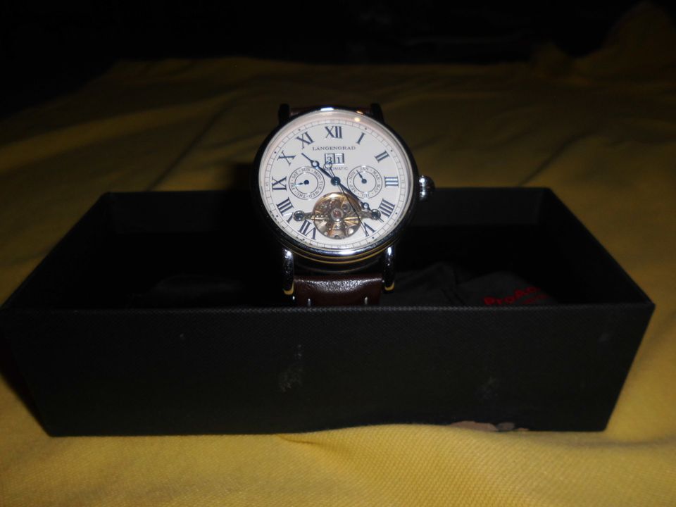 Armbanduhr "10.Längengrad" Automatc-Watch in Eystrup