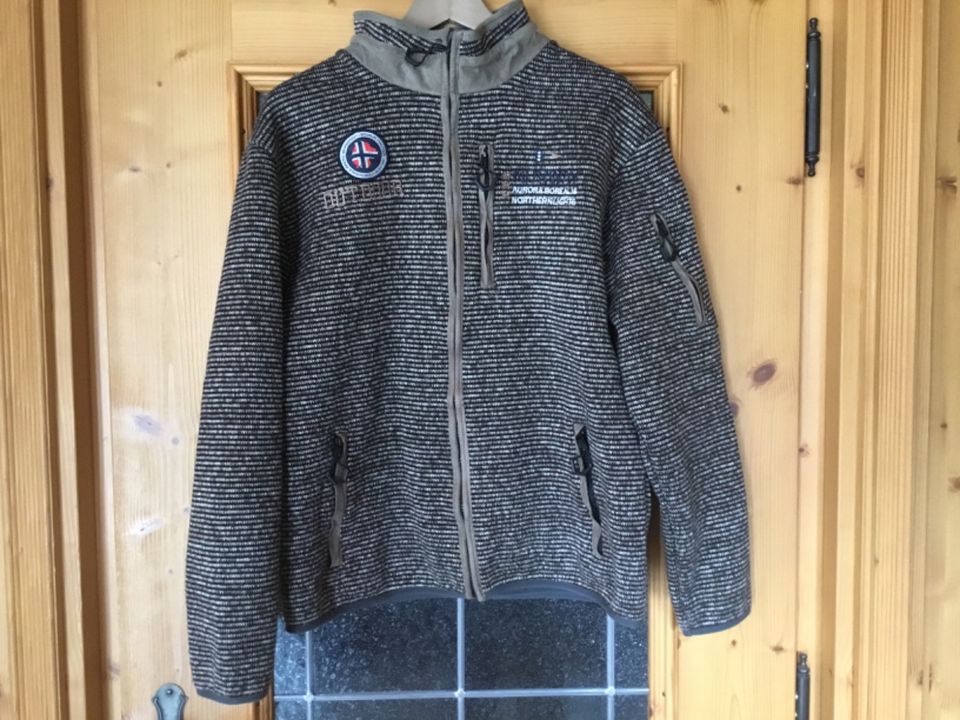 Herren-Jacke mit Faserpelz gefüttert braun/beige meliert Gr. L in Mittenwald