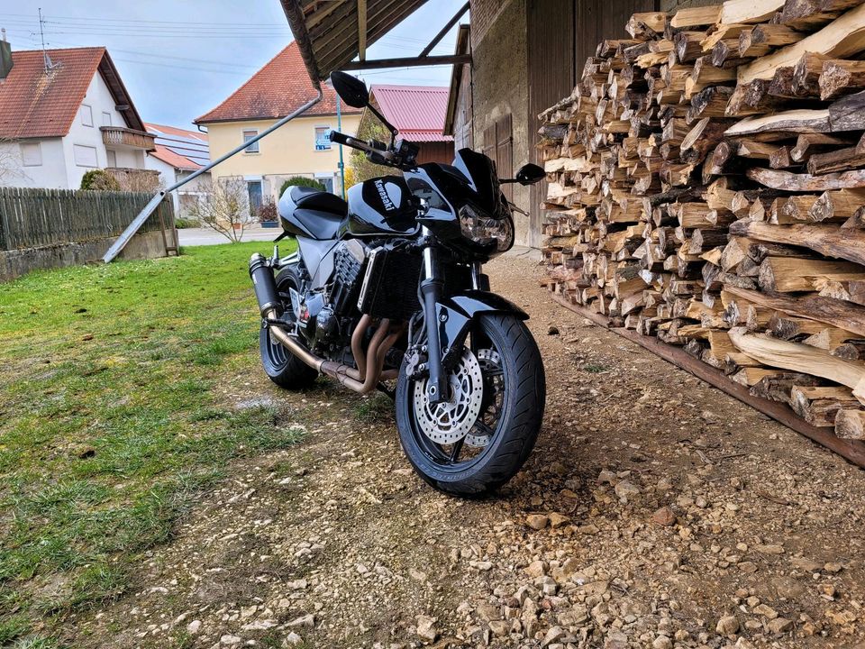 Kawasaki Z750 in Dornstadt