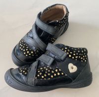 Schuhe mit Klettverschluss Leder Gr. 27 Hannover - Ahlem-Badenstedt-Davenstedt Vorschau