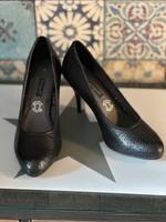 Pumps von Bugatti Gr 37 Hessen - Bebra Vorschau