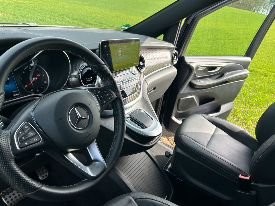 Mercedes Benz V 250 lang, V-Klasse in Fischach