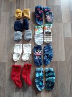 12 Paar Socken Strümpfe Stopersocken Wolle 19 20 21 22 Baden-Württemberg - Reutlingen Vorschau