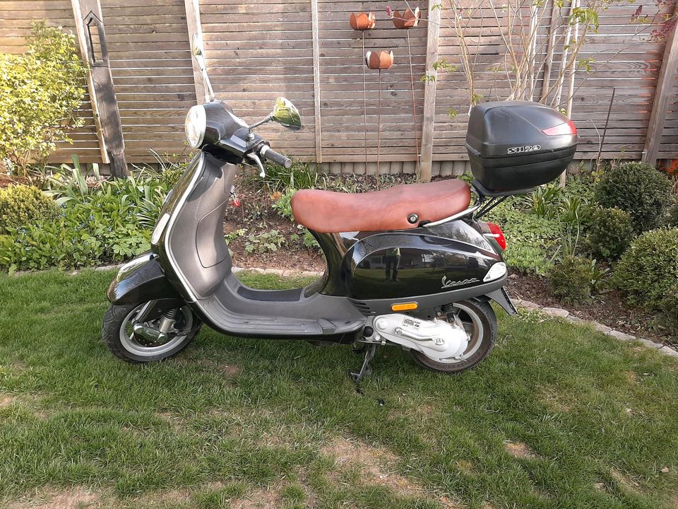 Roller Piaggio Vespa LX 50, 2 Takt in Riedlingen