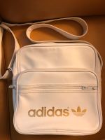 Adidas Tasche, weiß/Gold Brandenburg - Angermünde Vorschau