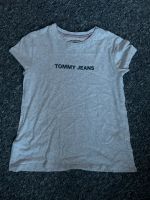 Tommy Hilfiger Jeans Tshirt Damen Gr. S Schleswig-Holstein - Hemdingen Vorschau