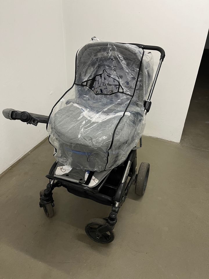 ABC Kinderwagen mit Babyschale in Berlin