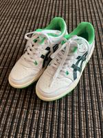 Asics Turnschuhe Größe 39,5 Bayern - Untermeitingen Vorschau