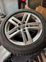 2x Audi A6 Winterreifen / Alufelgen "225/50 R17" Niedersachsen - Hildesheim Vorschau