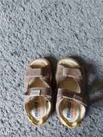 PRIMIGI Sandalen, Leder, beige, Gr. 27, fast NEU Kiel - Ellerbek-Wellingdorf Vorschau