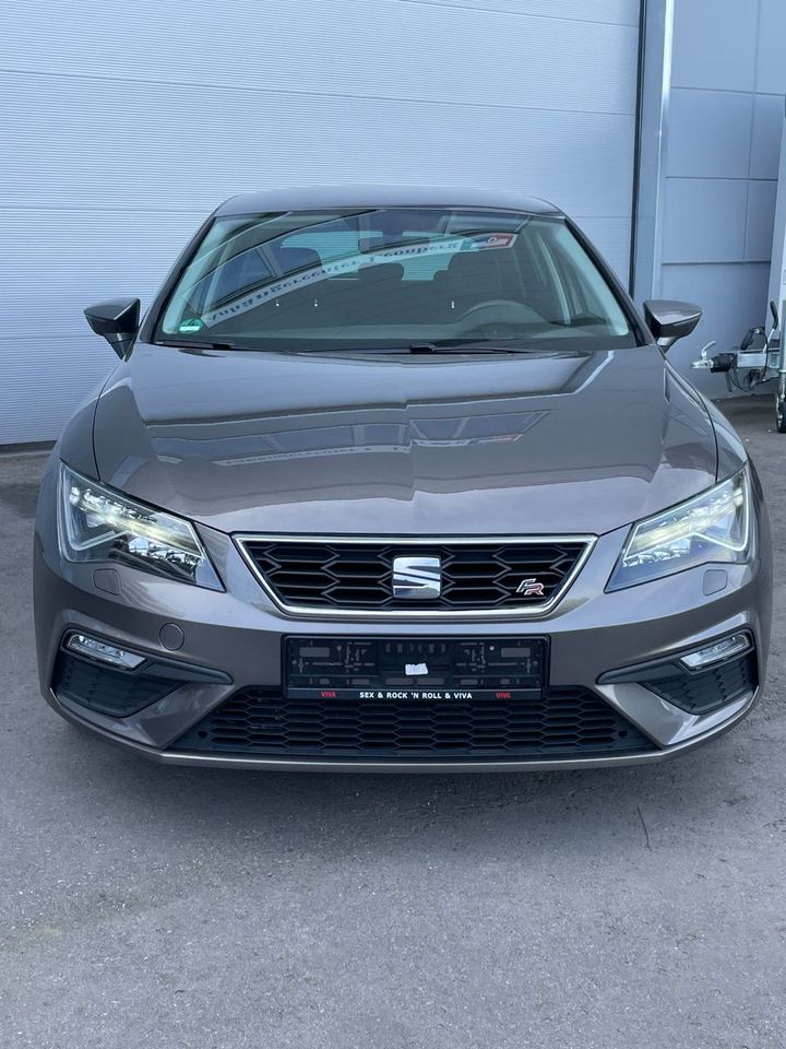 Seat Leon FR*GARANTIE*FACELIFT*LED-SCHEINWERFER*DSG* in Leonberg