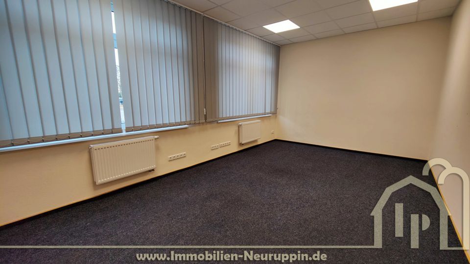 Sanierte Bürofläche in Neuruppin / Treskow mit 4 Büroräumen, Parkplätze vorhanden in Neuruppin