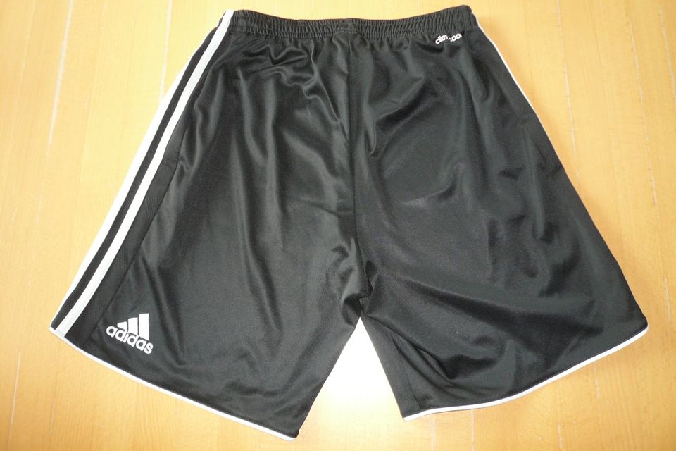 tolle schwarze Adidas Short Climacool in Raubling