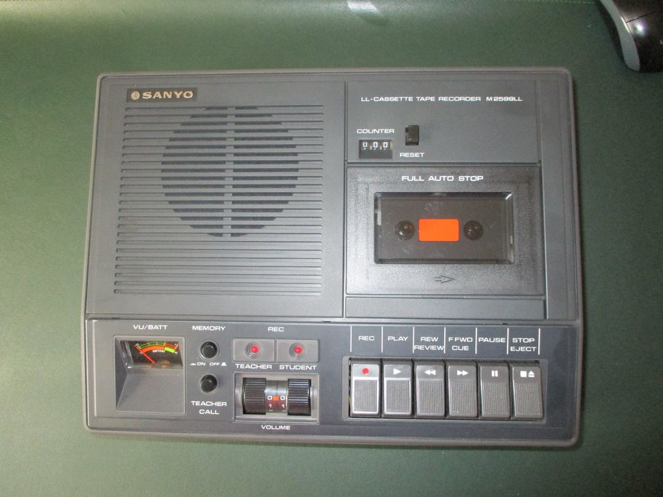 RARITÄT - Sprachstudienrecorder Sanyo M-2599 LL Kassettenrecorder in Leipzig