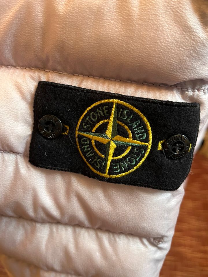 Stone Island Jacke Größe XL in Bielefeld