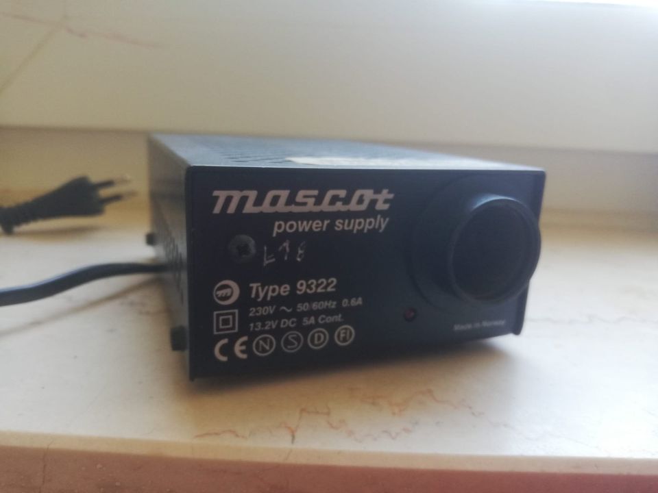 Mascot Power Supply / Netzgerät Typ 9322 in Duisburg