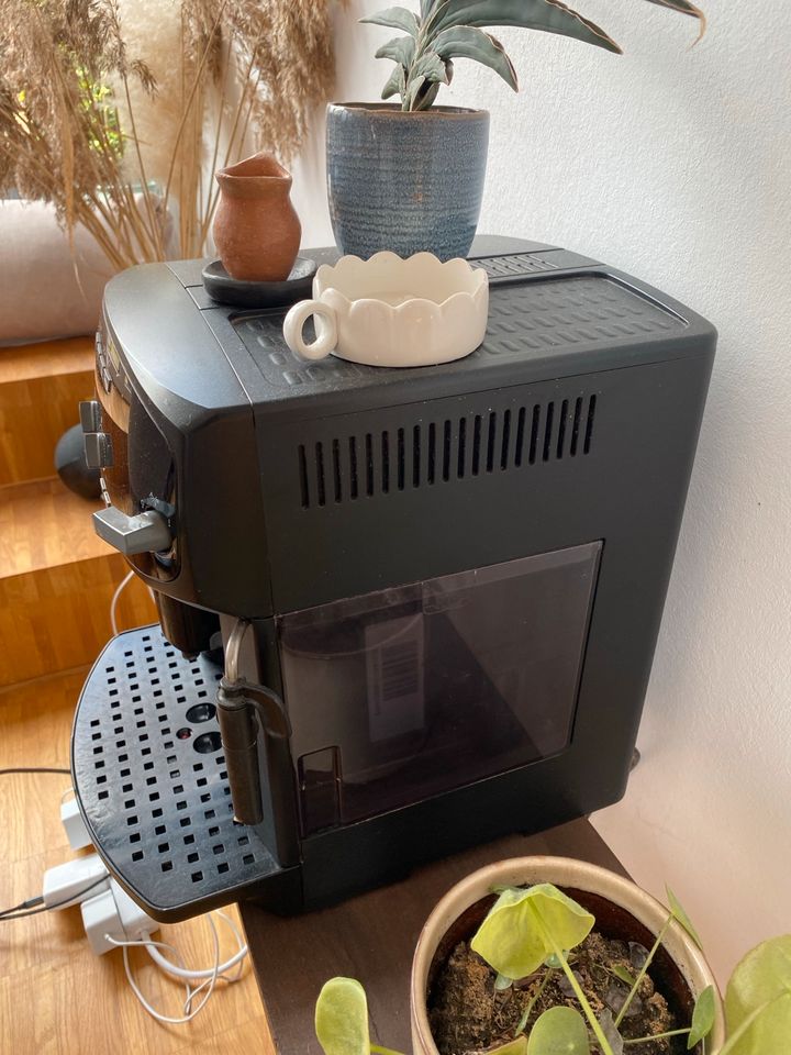 De Longhi Kaffeemaschine ESAM 2900 in Centrum