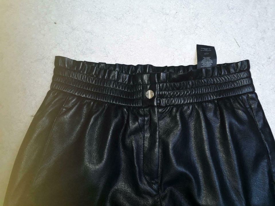 Kunstlederhose von Comma ,Gr.38,schwarz,neu in Schönbornerhof