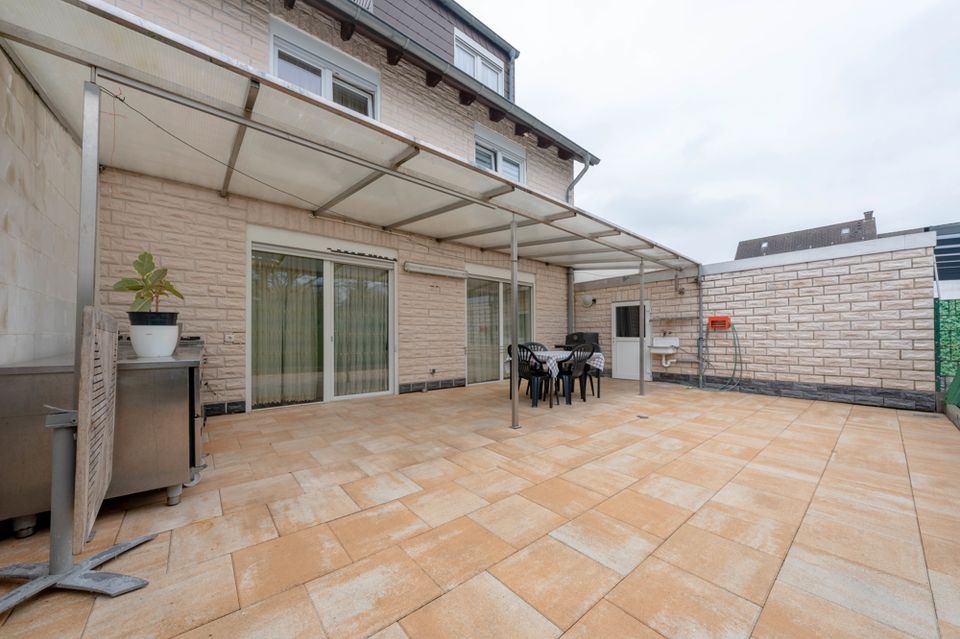 Familienfreundliches Reihenendhaus mit viel Platz, großer Terrasse & Garage in Lünen