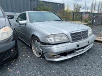 Unfallfahrzeug! Mercedes W202 C280 - AMG ORIGINAL packet Umbau Nordrhein-Westfalen - Bergisch Gladbach Vorschau