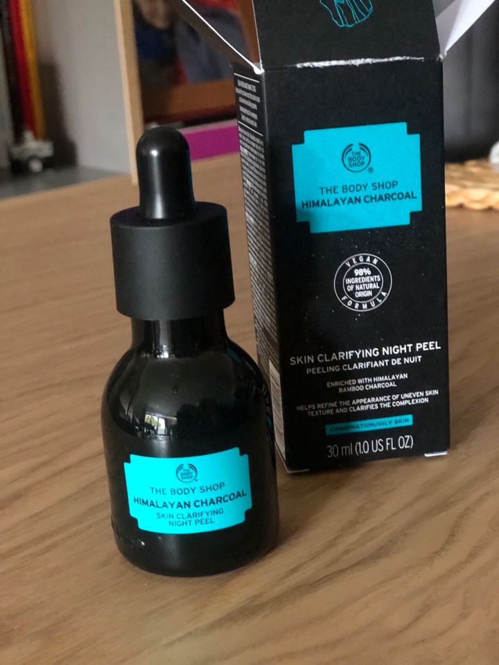 The Body Shop charcoal night peel in Mannheim