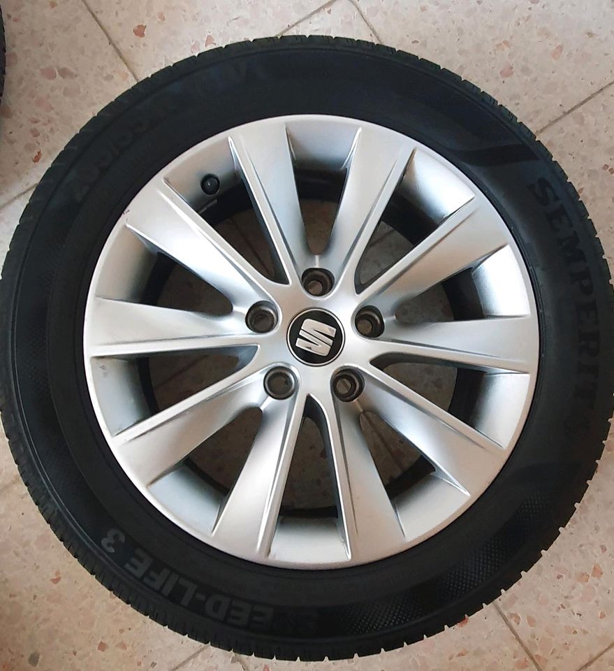 Seat Orginal Alufelgen 205/55 R16 neue Sommerreifen in Göttingen